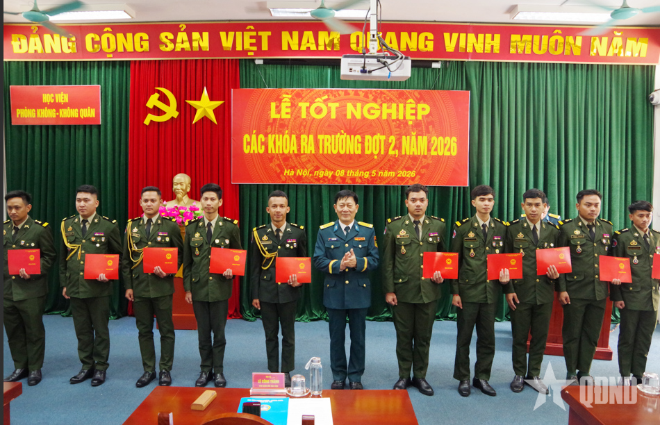 Học viện Phòng không - Không quân tổ chức Lễ tốt nghiệp cho học viên quốc tế